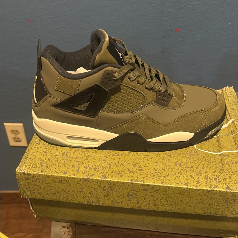 Olive green Jordan 4
